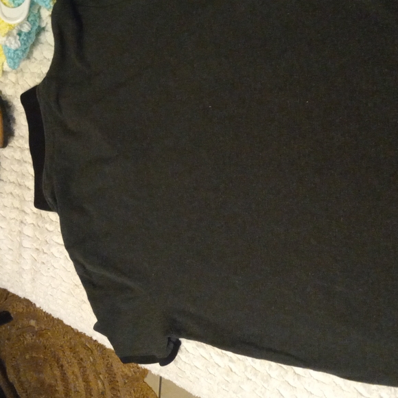 Shirt - Picture 3 of 3